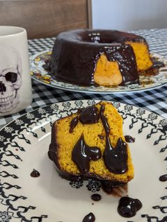 Foto de Bolo de cenoura com chocolate vegano